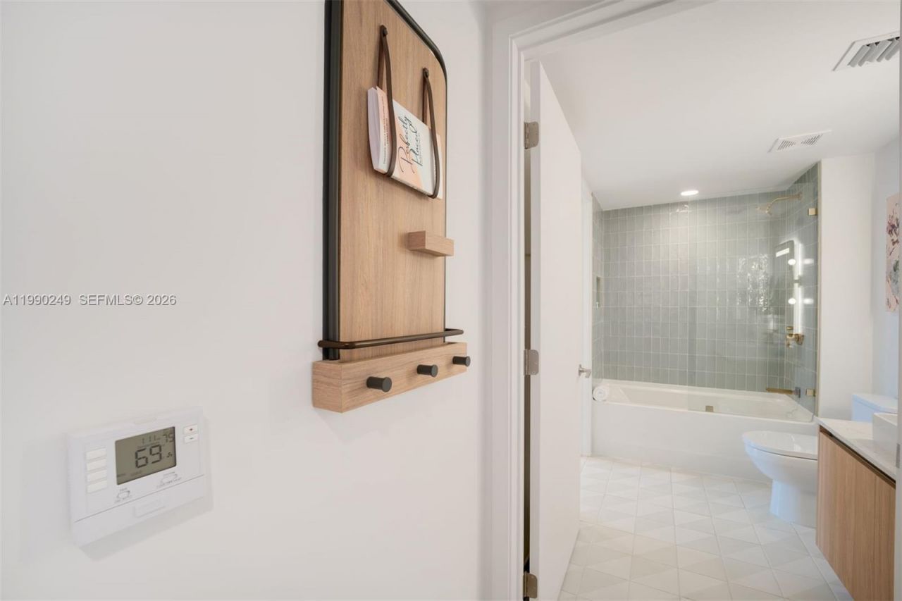 159 NE 6th St , Unit 2607, Miami, FL 33132 Photo