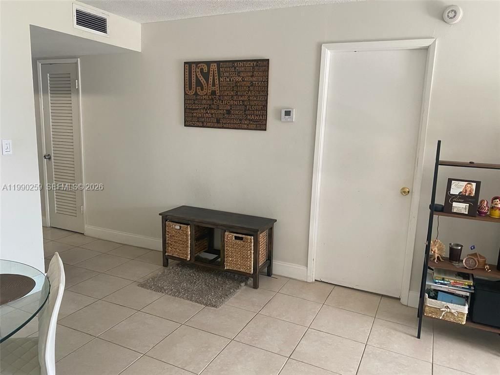 4700 Washington St , Unit 406, Hollywood, FL 33021 Photo