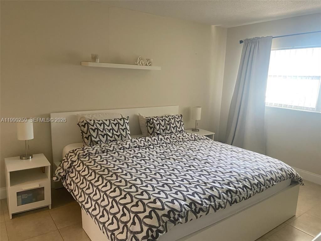 4700 Washington St , Unit 406, Hollywood, FL 33021 Photo