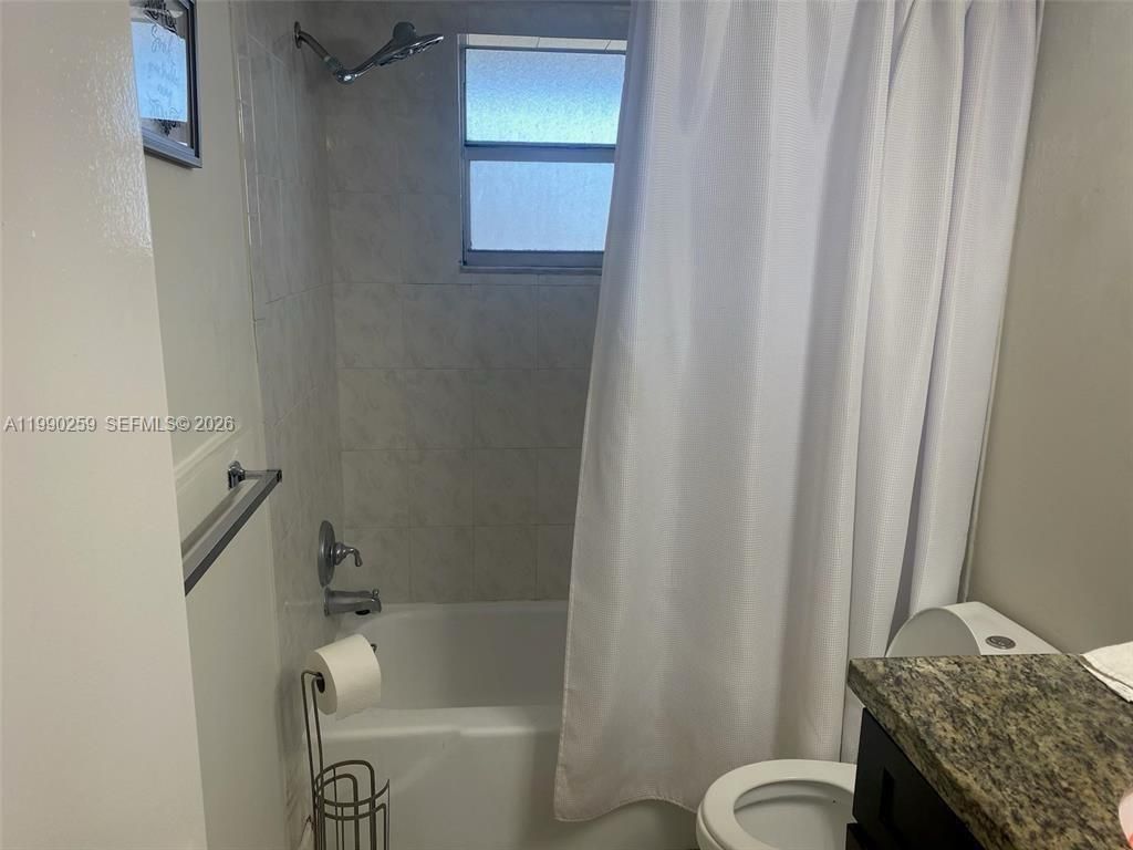 4700 Washington St , Unit 406, Hollywood, FL 33021 Photo