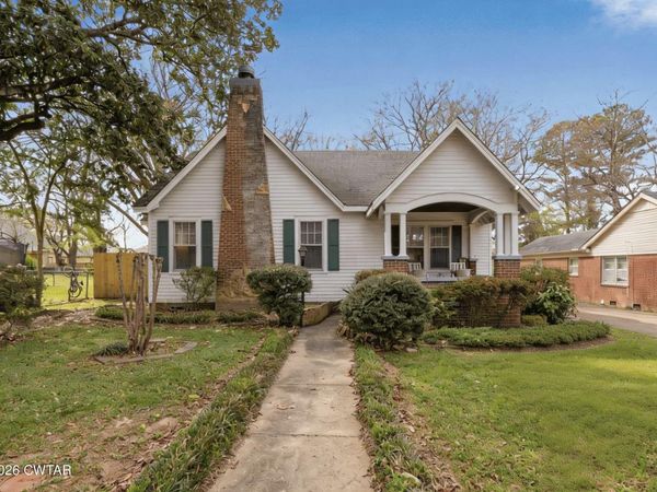 1233 Park Avenue , Jackson, TN 38301