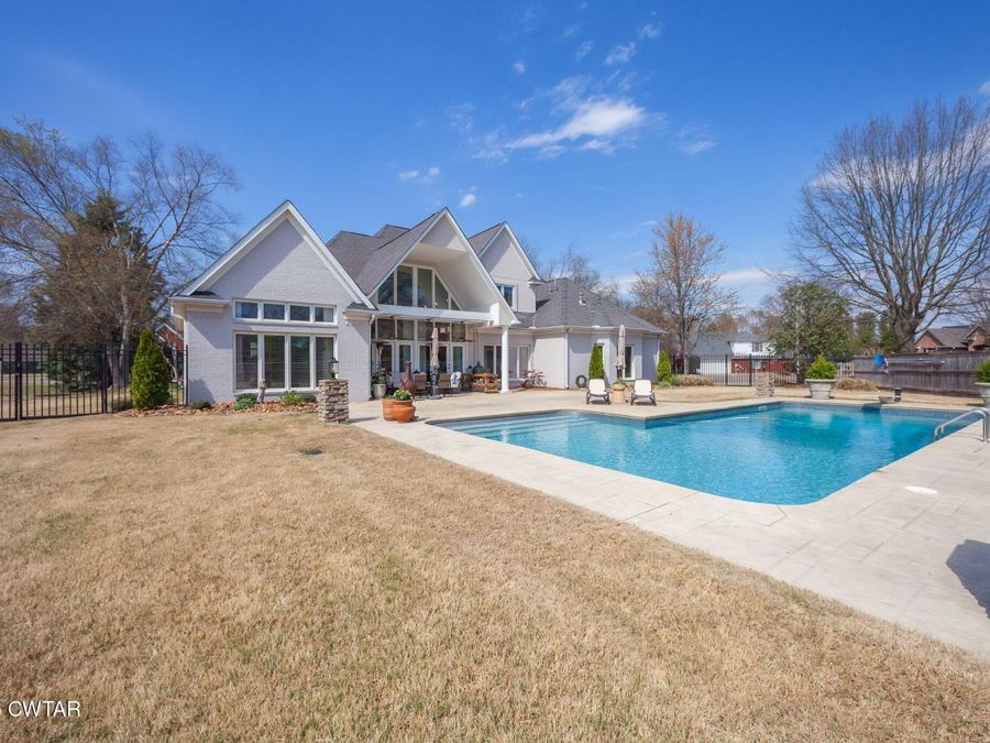 Property Image 39