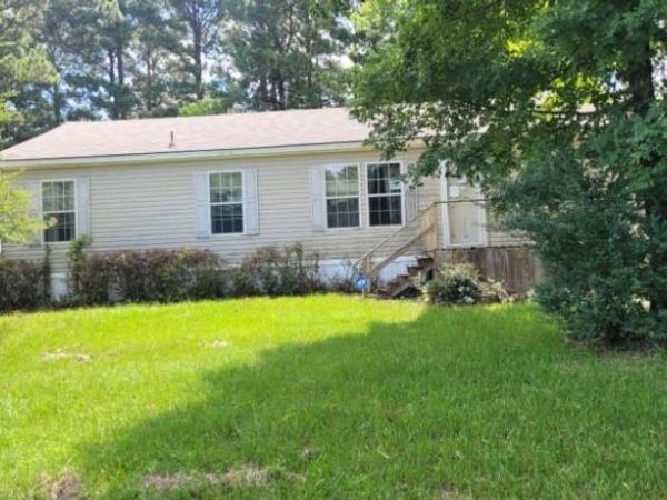 8405 N Woodlands Trail, Greenwood, LA 71033