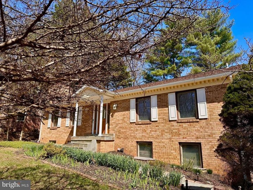 11415 Bedfordshire Avenue , Potomac, MD 20854 Main Photo