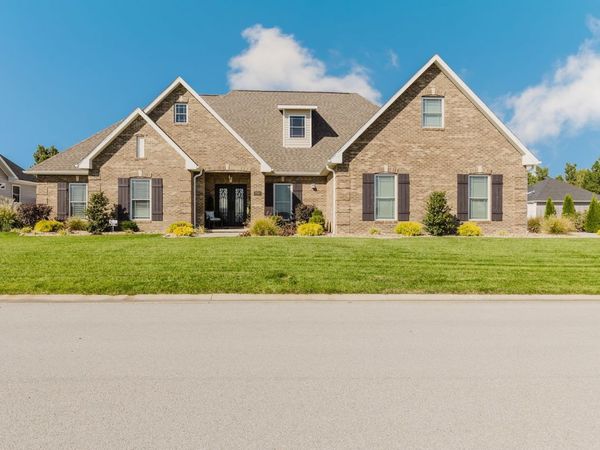 1112 Daybreak Drive , Marion, IL 62959