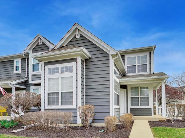 1117 Mckay Circle , Grayslake, IL 60030
