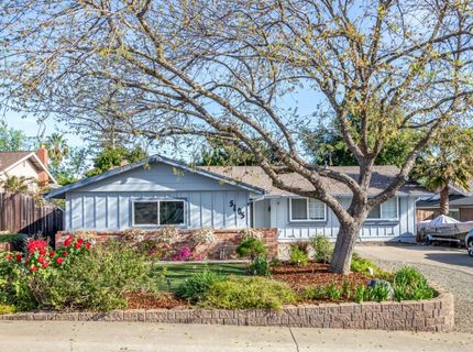 5105 Mount Rainier Dr, Sacramento, CA 95842 Photo