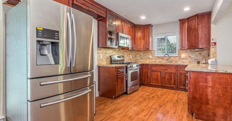 5105 Mount Rainier Dr, Sacramento, CA 95842 Photo