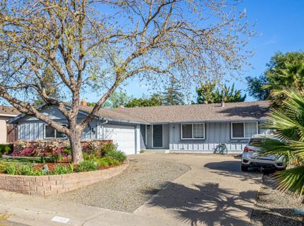 5105 Mount Rainier Dr, Sacramento, CA 95842 Photo