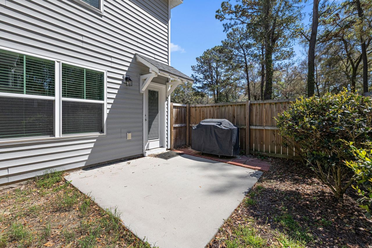 1129 Camp Road Photo 17