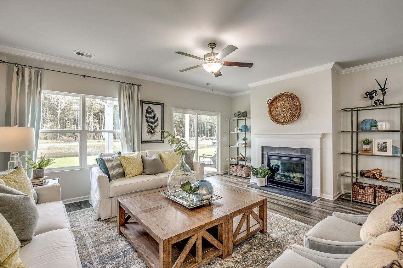 1029 Carolina Way Photo 10