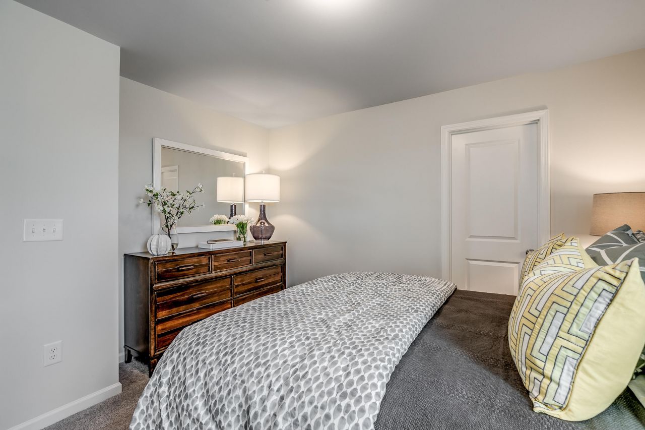 1029 Carolina Way Photo 16
