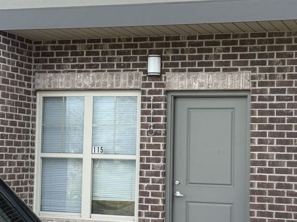 115 Bellvue Dr , Lebanon, TN 37090