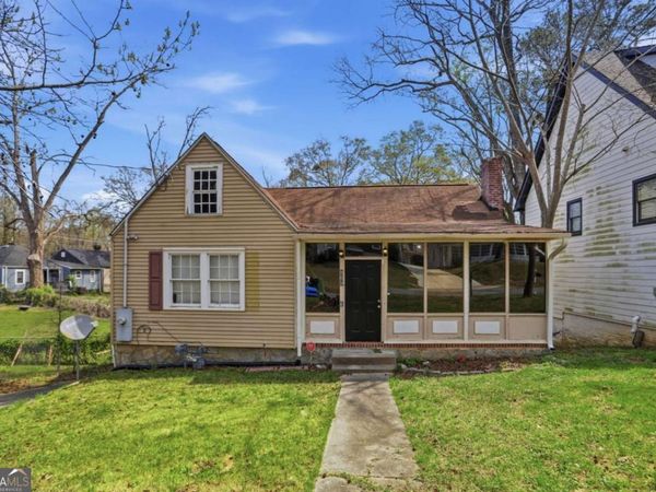 868 Rochelle Drive SW, Atlanta, GA 30310