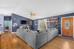 6874 Pee Dee Hwy. photo 4