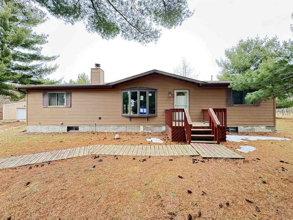 922 Elk Avenue, Adams, WI 53910