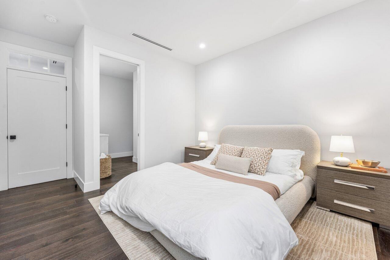 11823 Lake Shore Place, North Palm Beach, FL 33408 Photo