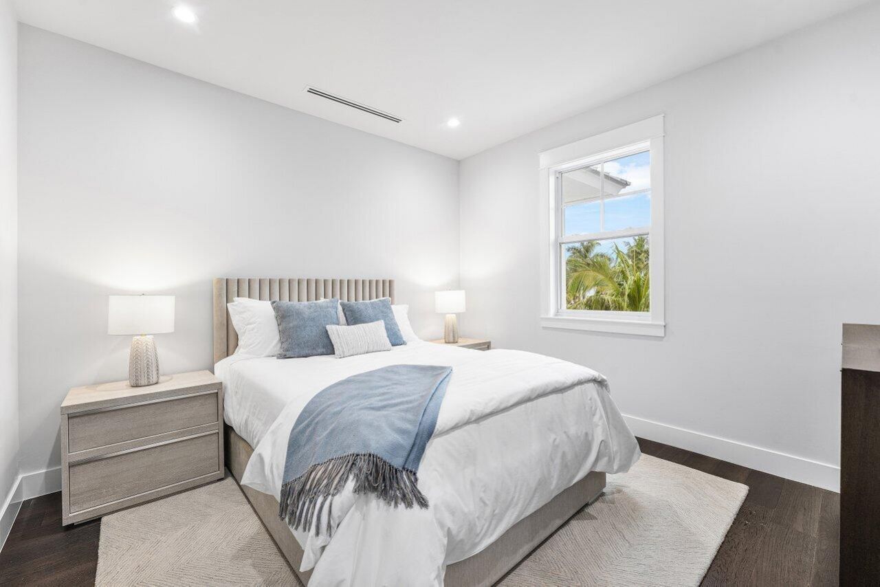 11823 Lake Shore Place, North Palm Beach, FL 33408 Photo