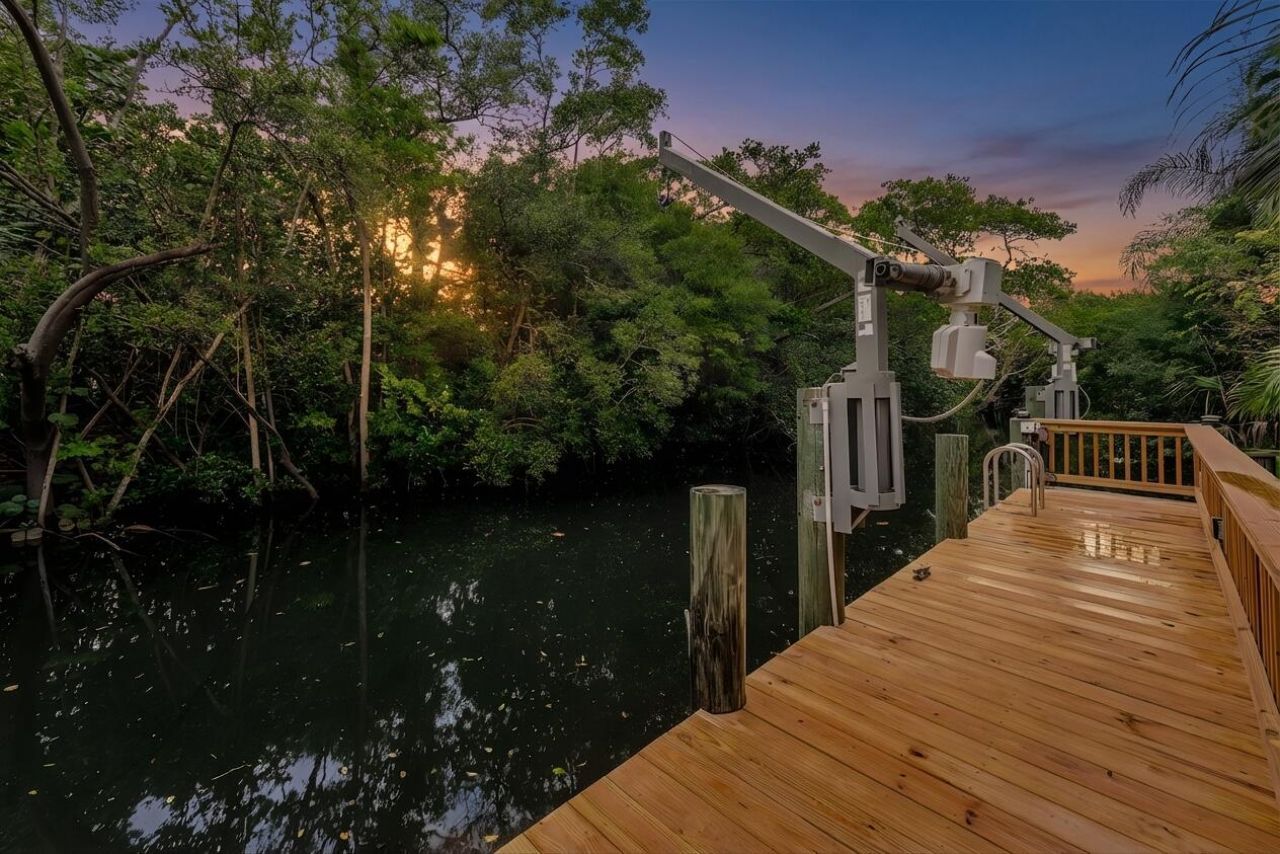 11823 Lake Shore Place, North Palm Beach, FL 33408 Photo