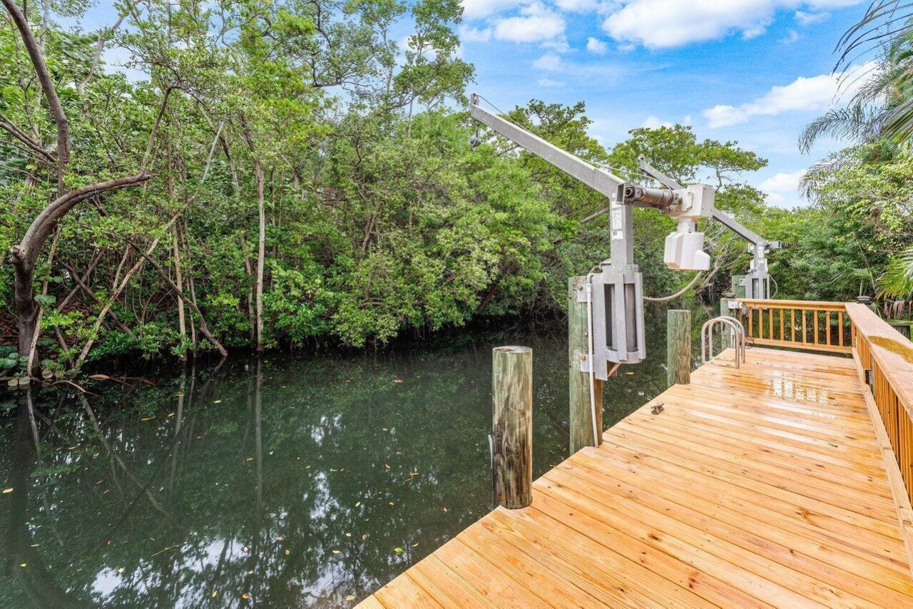 11823 Lake Shore Place, North Palm Beach, FL 33408 Photo