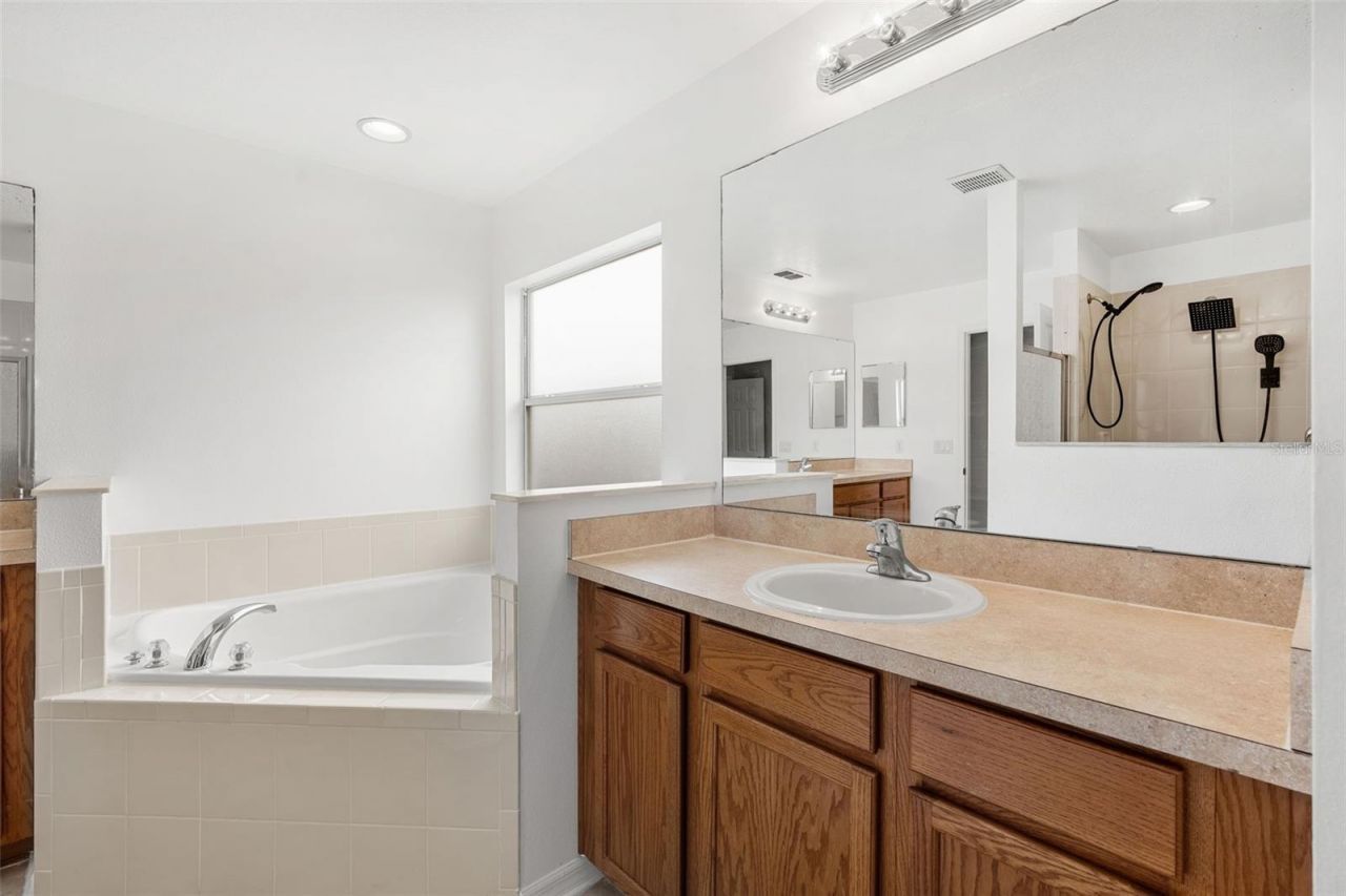 13616 Hidden Forest Circle, Orlando, FL 32828 Photo