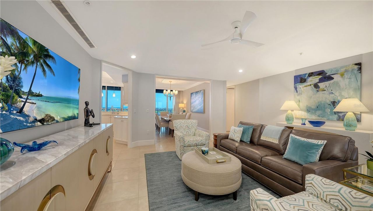 3030 Grand Bay Boulevard, Unit 384, Longboat Key, FL 34228 Photo