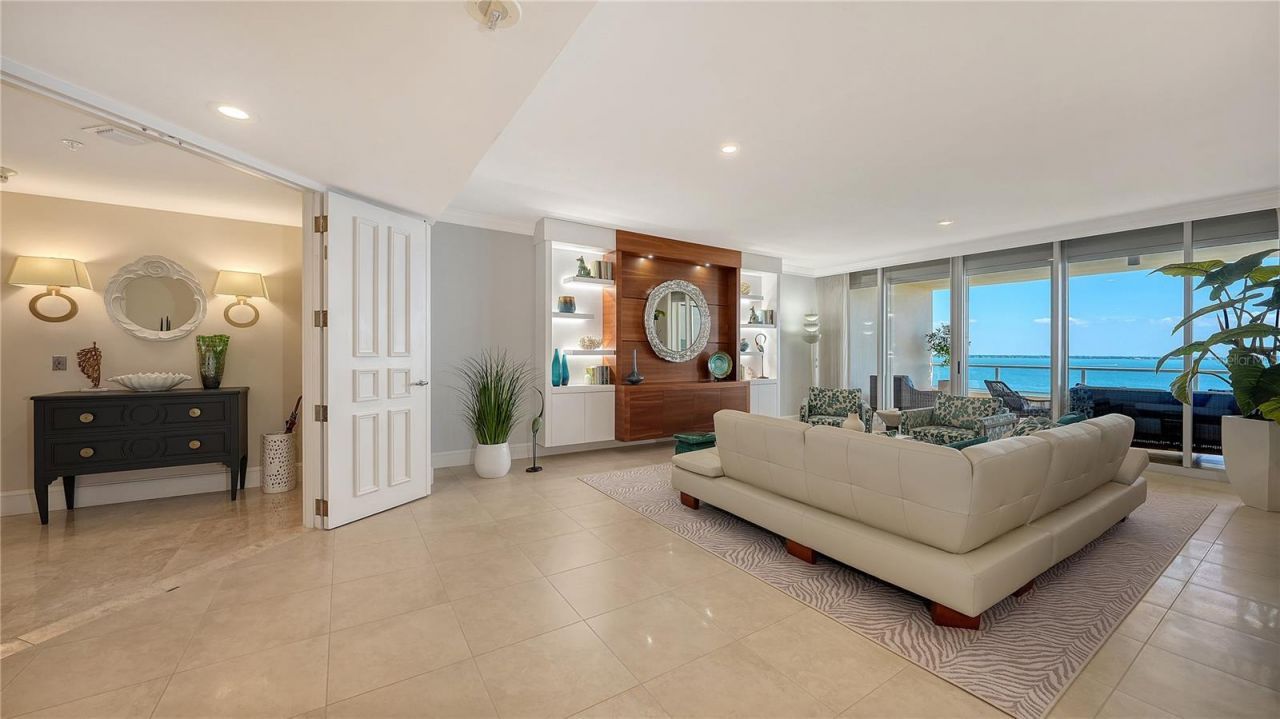 3030 Grand Bay Boulevard, Unit 384, Longboat Key, FL 34228 Photo