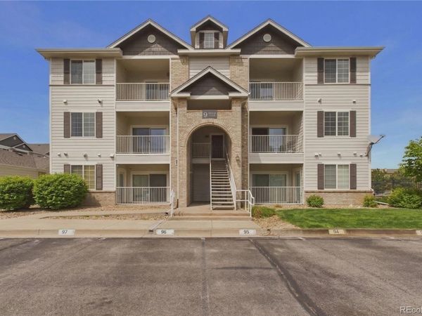 15700 E Jamison Drive, Unit 9-203, Englewood, CO 80112