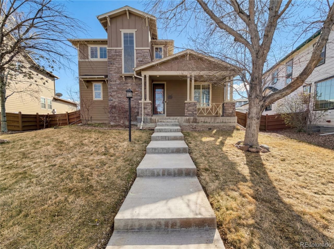 10049 Southlawn Circle, Commerce City, CO 80022 Main Photo