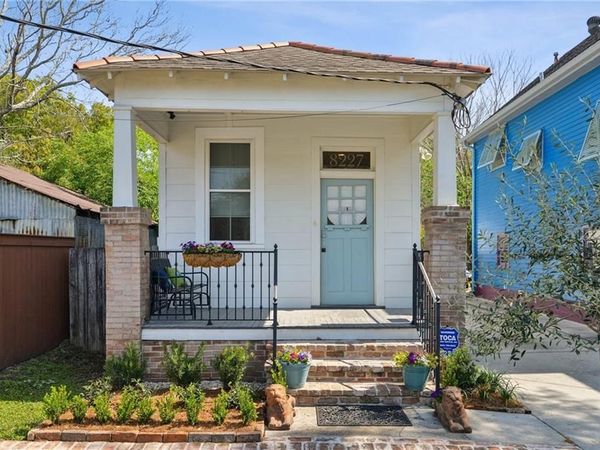 8227 BURTHE Street , New Orleans, LA 70118