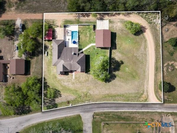 602 Basswood Street , Victoria, TX 77904