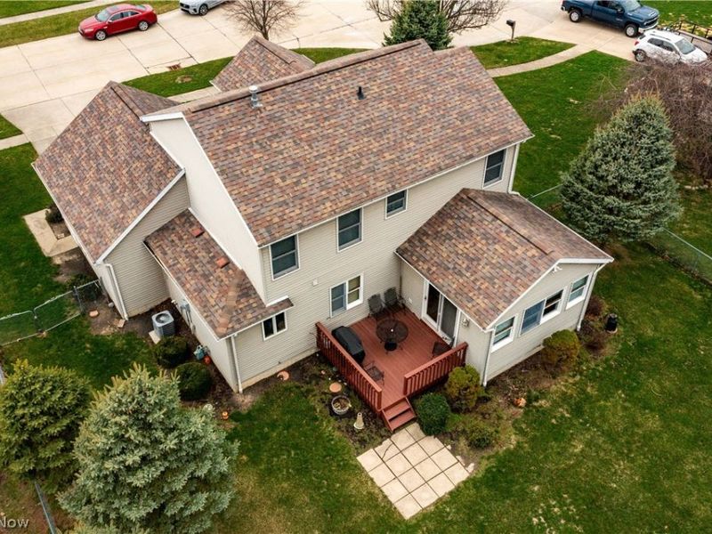 856 Tappan Circle, Vermilion, OH 44089 Photo 3