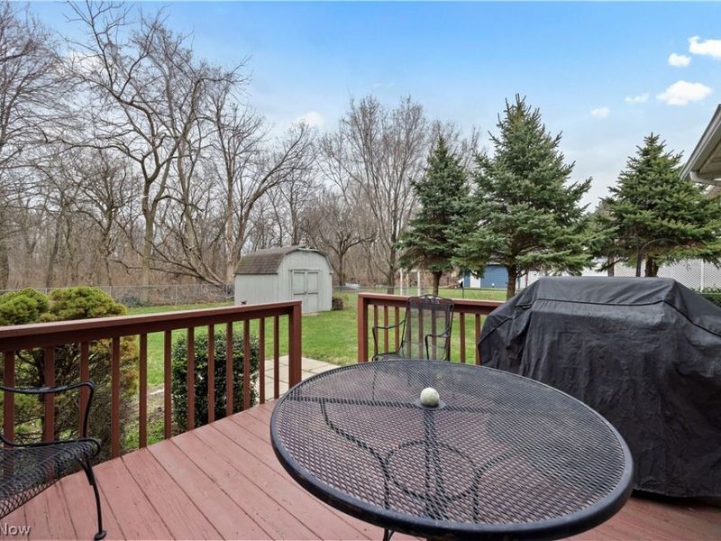 856 Tappan Circle, Vermilion, OH 44089 Photo 6