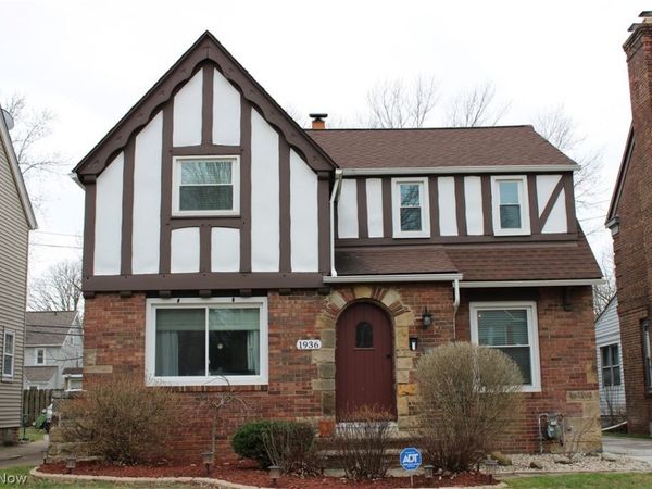 1936 Revere Road, Cleveland Heights, OH 44118