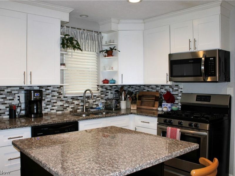 1936 Revere Road, Cleveland Heights, OH 44118 Photo 5