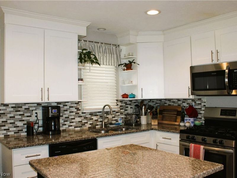 1936 Revere Road, Cleveland Heights, OH 44118 Photo 7