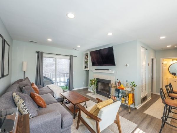 4101 SCHINDLER LANE, Wayne, NJ 07470