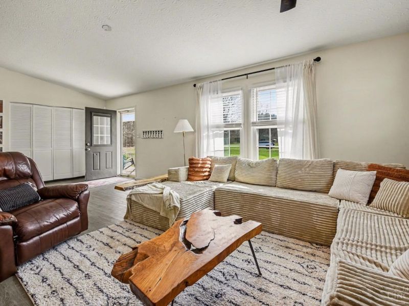 184 Dortmund Drive, Perry Twp, OH 45118 Photo 11