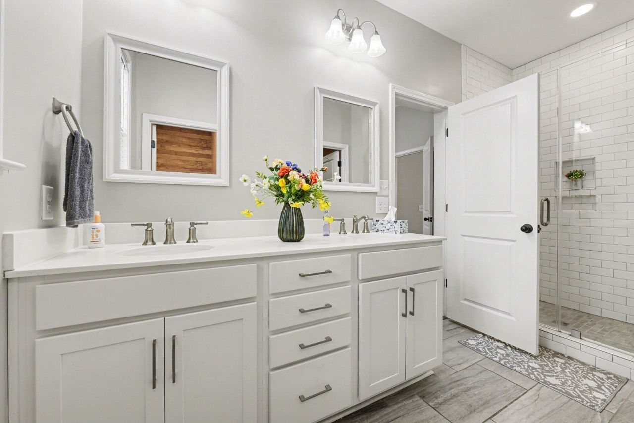 205 Angelica Avenue Photo 20