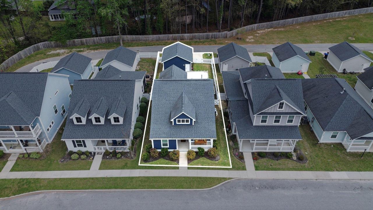 205 Angelica Avenue Photo 35