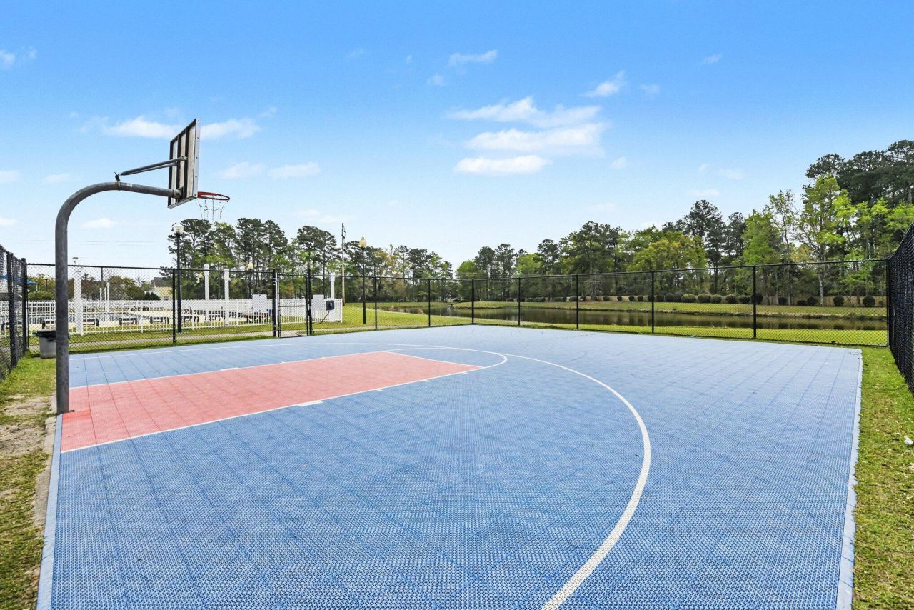 205 Angelica Avenue Photo 42