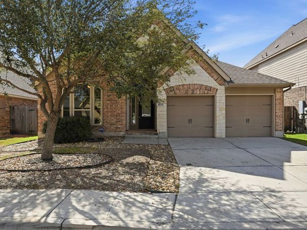 2125 Pioneer Pass, Seguin, TX 78155