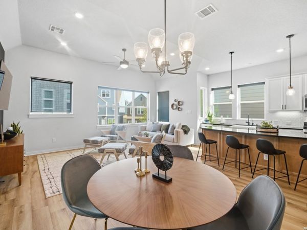 5843 Whitby Rd #6, San Antonio, TX 78240