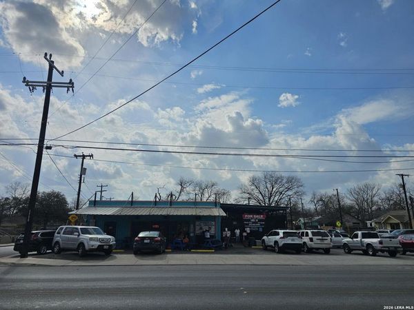 3415 S Presa, San Antonio, TX 78210