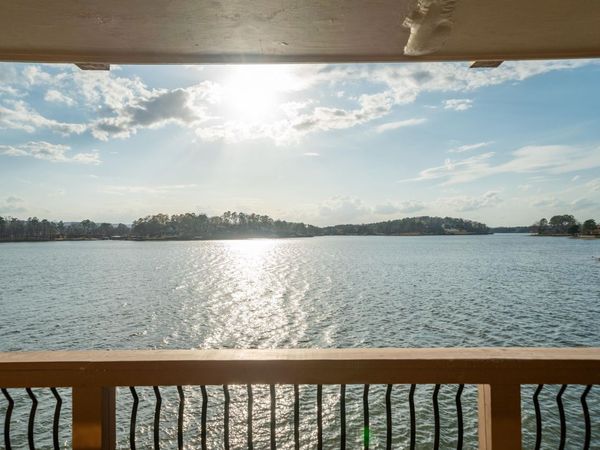 200 Pretti Pt, Hot Springs, AR 71913