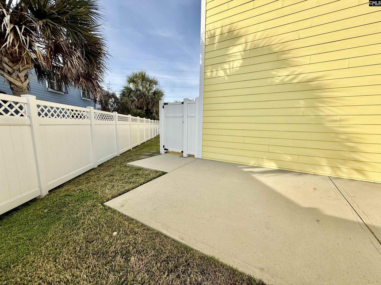 1965 24th Avenue N Photo 48