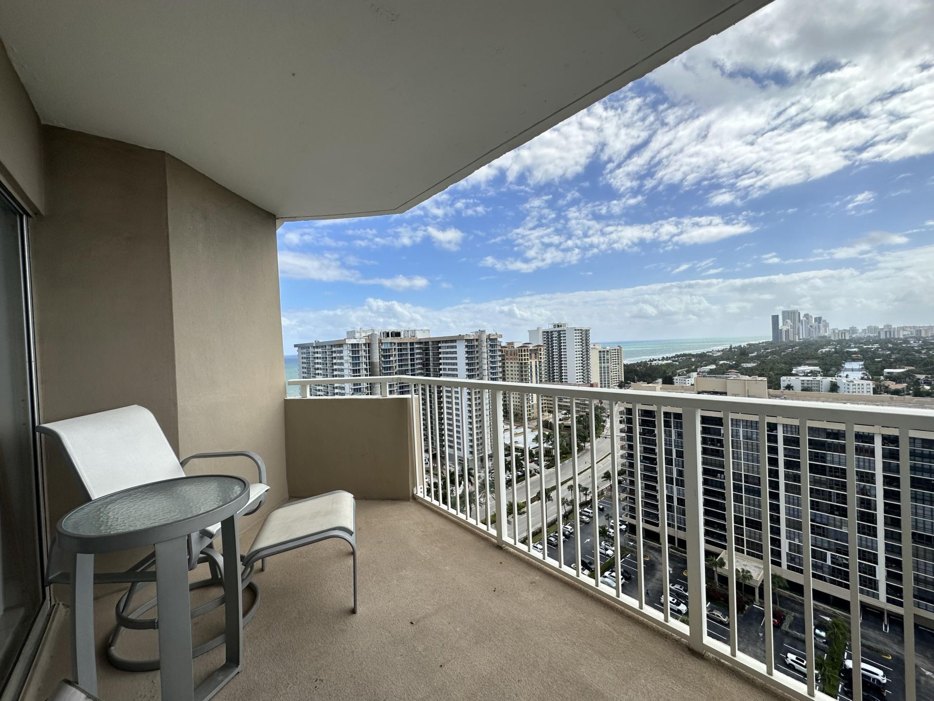 1985 S Ocean Drive, Unit 21a, Hallandale Beach, FL 33009 Photo