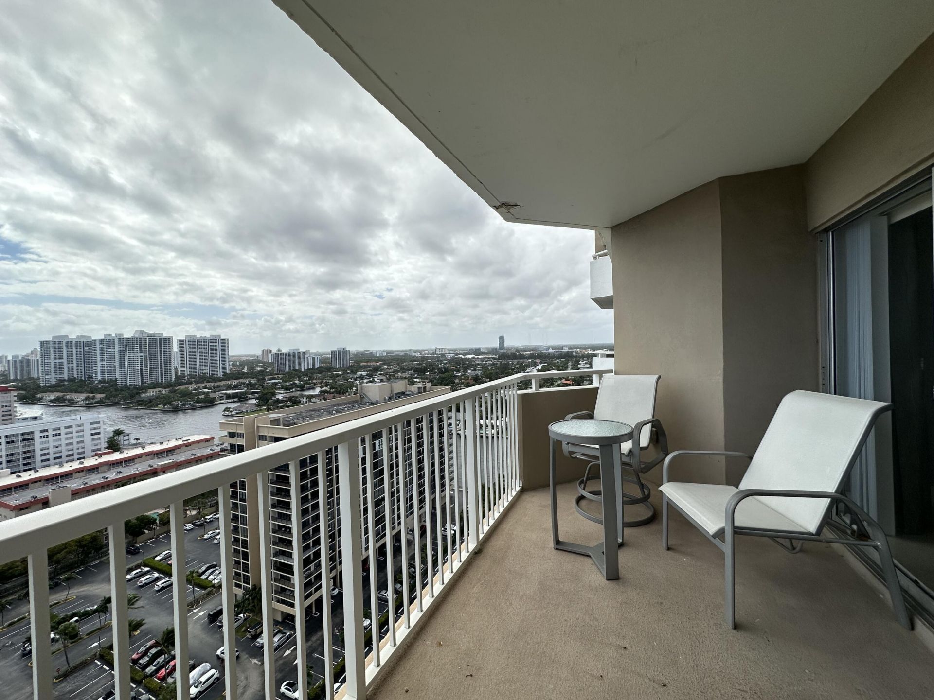 1985 S Ocean Drive, Unit 21a, Hallandale Beach, FL 33009 Photo