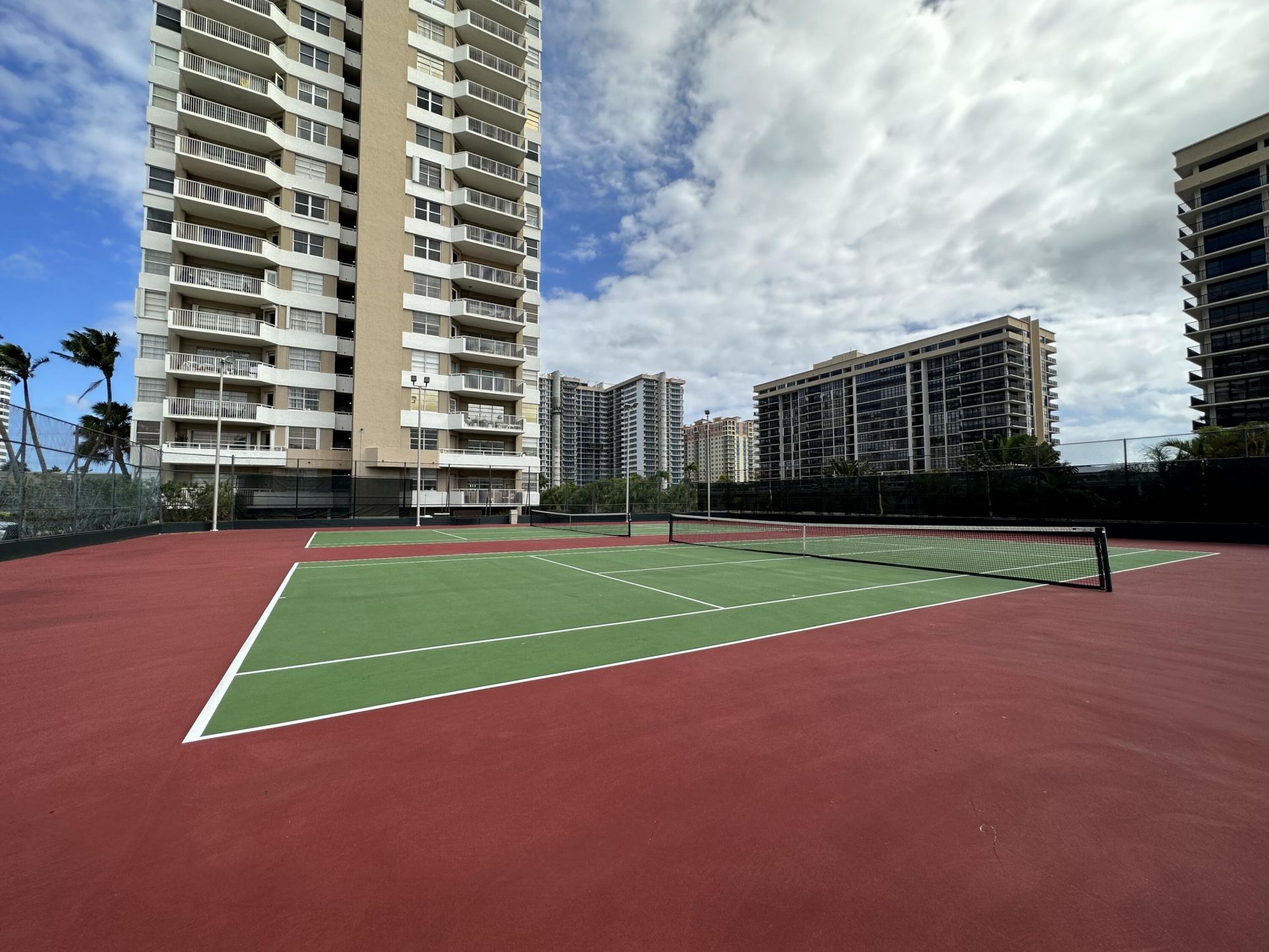 1985 S Ocean Drive, Unit 21a, Hallandale Beach, FL 33009 Photo