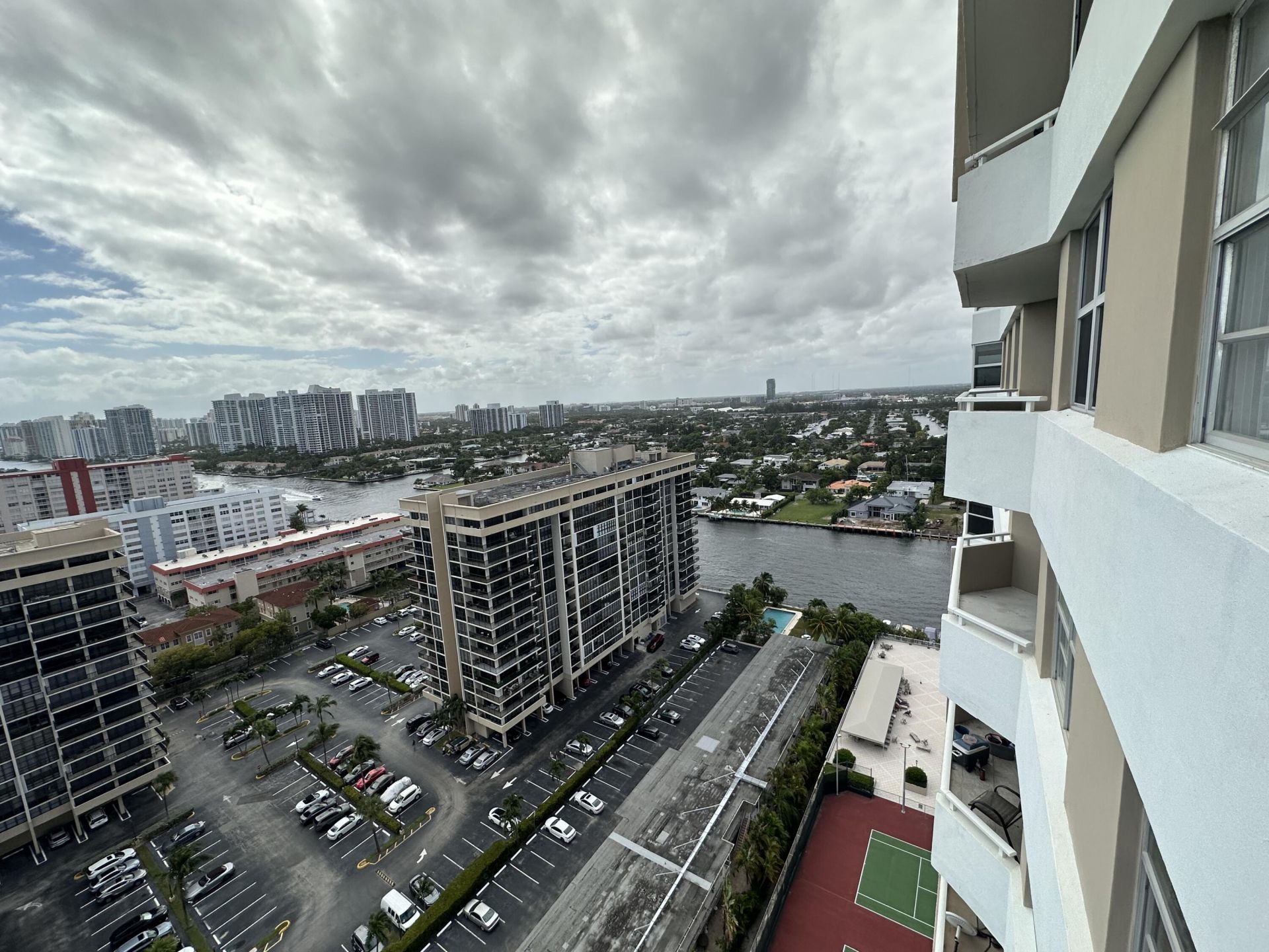 1985 S Ocean Drive, Unit 21a, Hallandale Beach, FL 33009 Photo